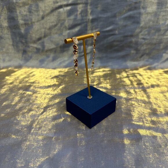 APM Monaco Galet Gold Earrings - Picture 2 of 7